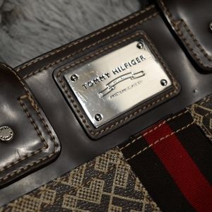 Tommy Hilfiger handbag